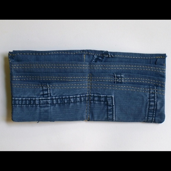 Wallet bifold upcyled repurposed handmade unique - Picture 4 of 6